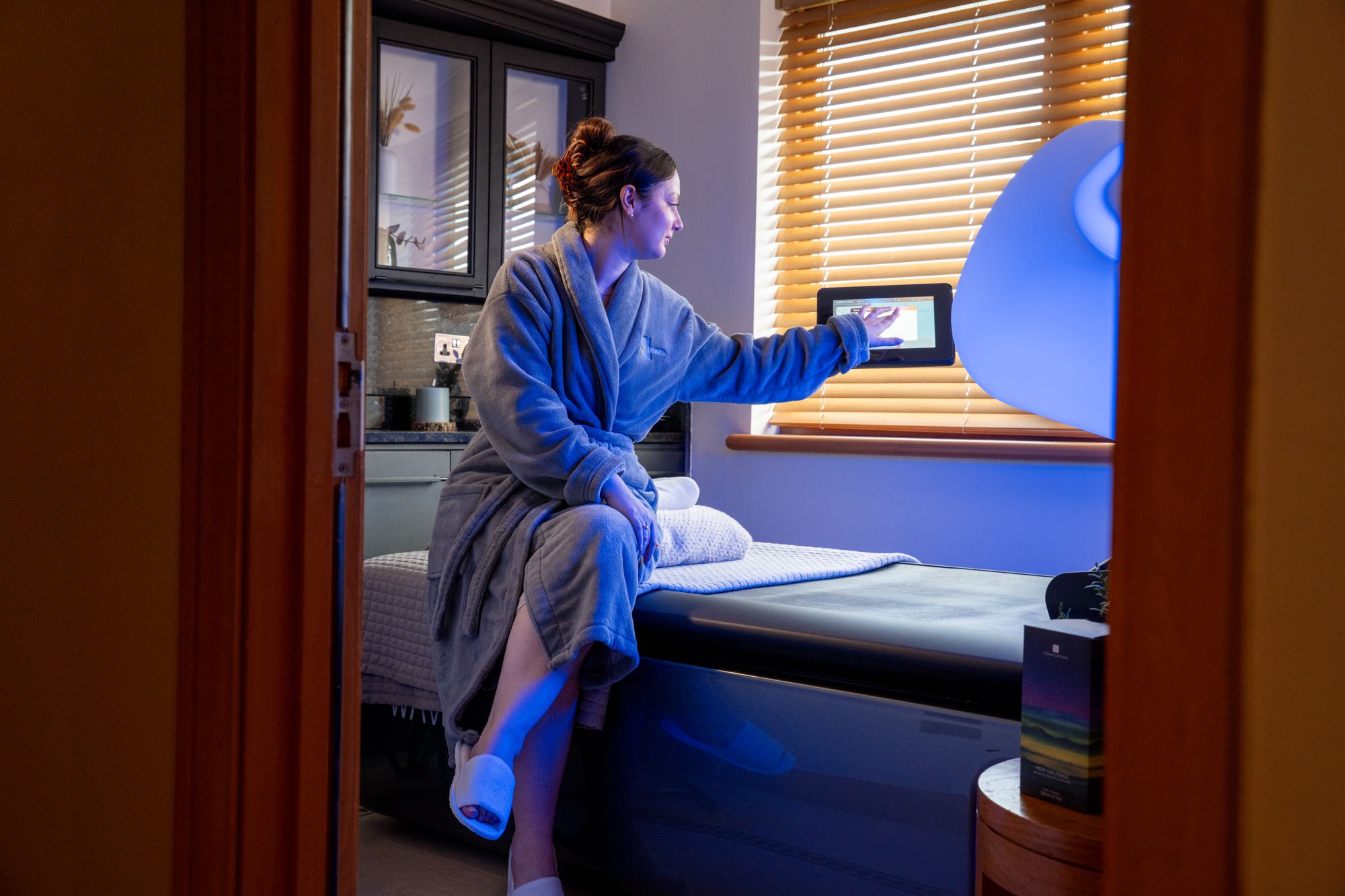 Woman using wavebed